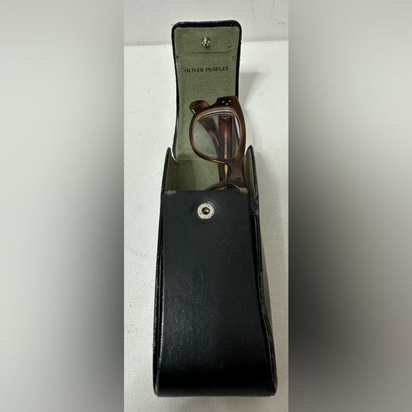 Oliver People’s ladies tortoise 50”eyeglass frames - Picture 12 of 12